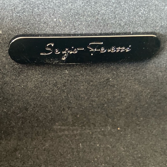 GORGEOUS JEM CLUTCH - Picture 5 of 5